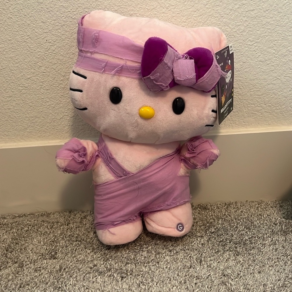 hello kitty halloween skipper!